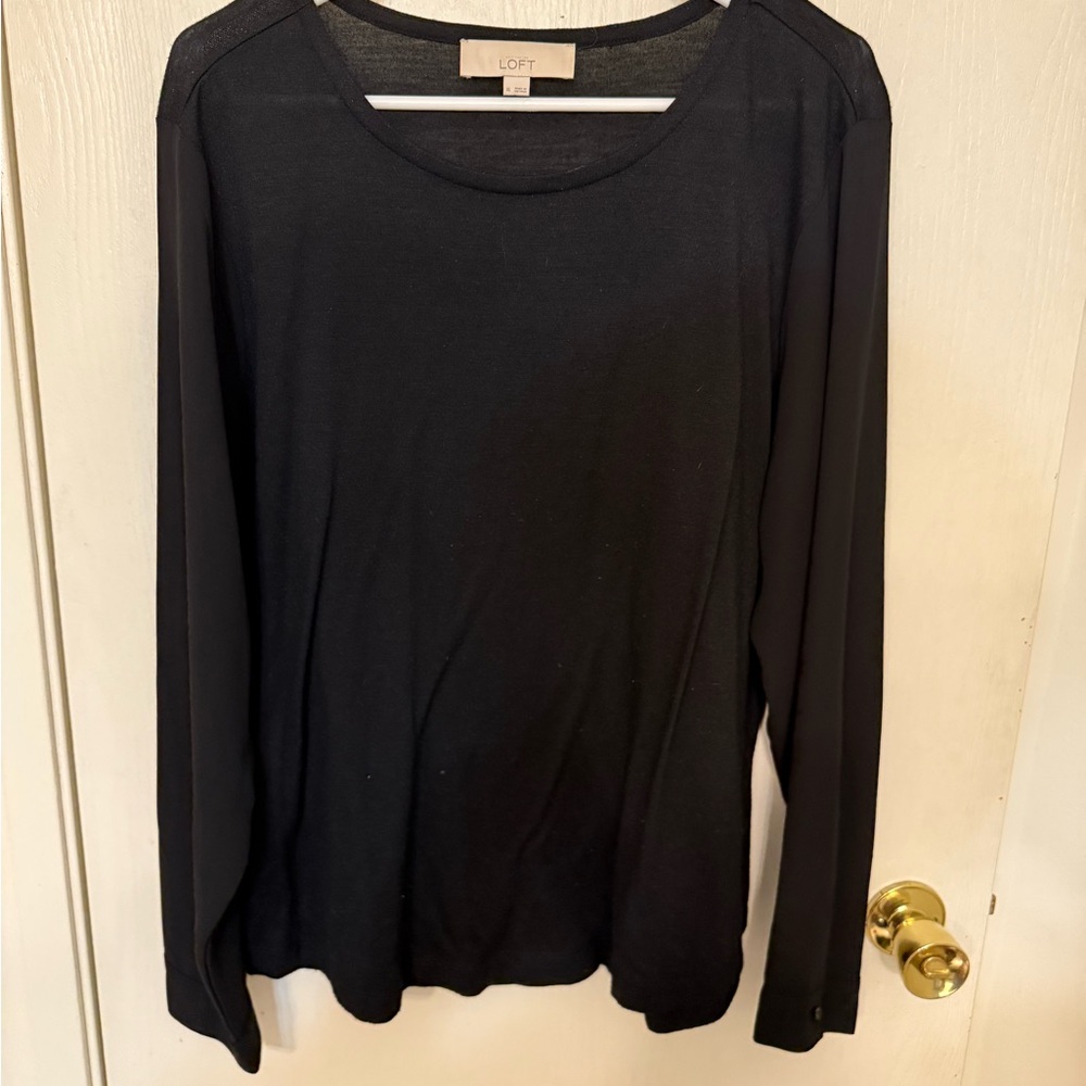 LOFT Women's Classic Black Long Sleeve Top